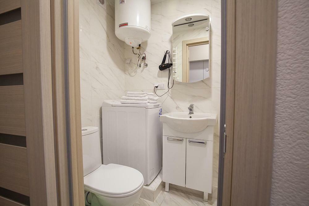 New Quiet Place In Kiev Экстерьер фото