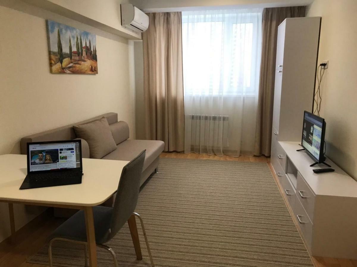New Quiet Place In Kiev Экстерьер фото